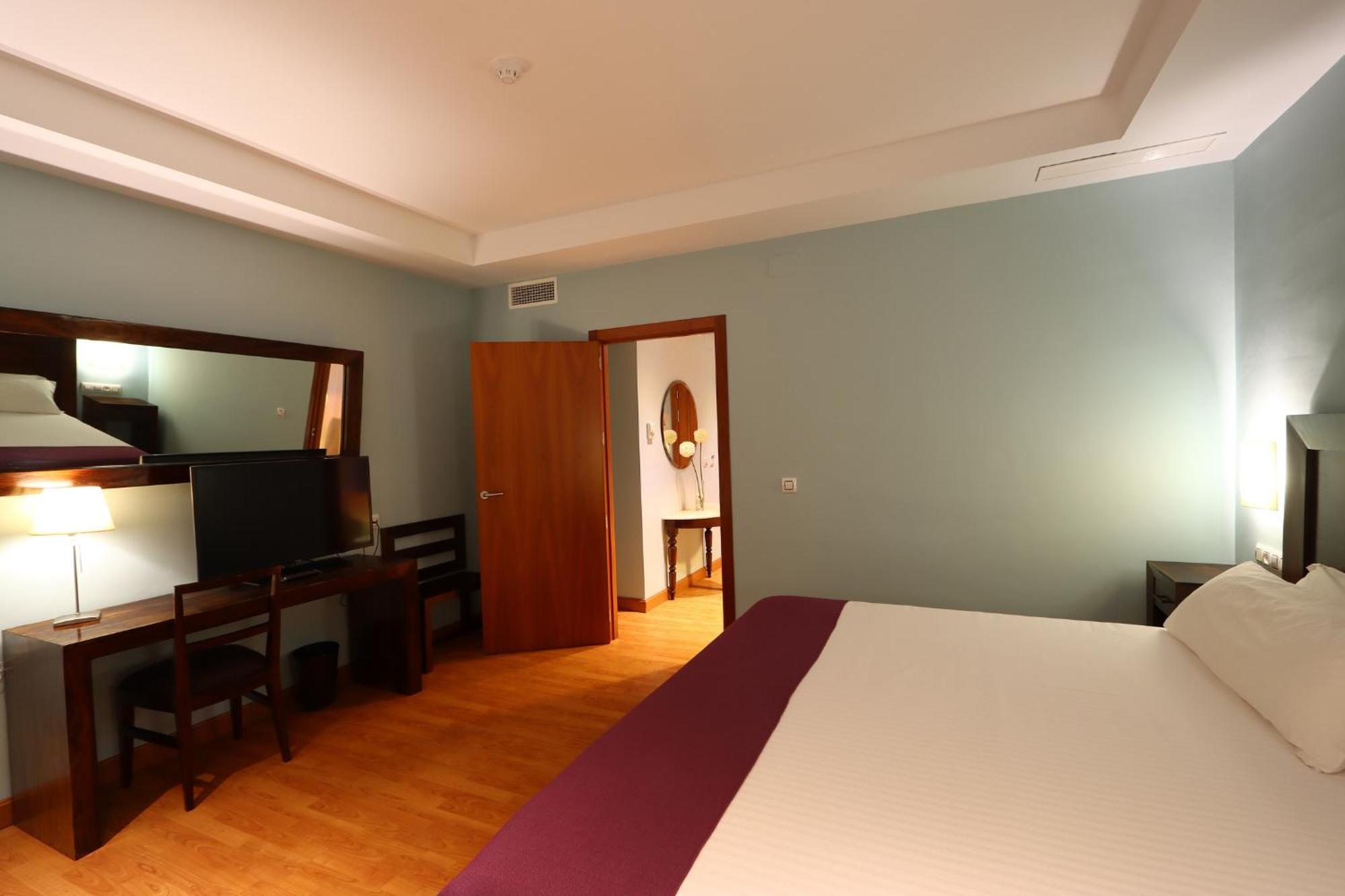 Gran Hotel Aqualange - Balneario De Аланхе Номер фото