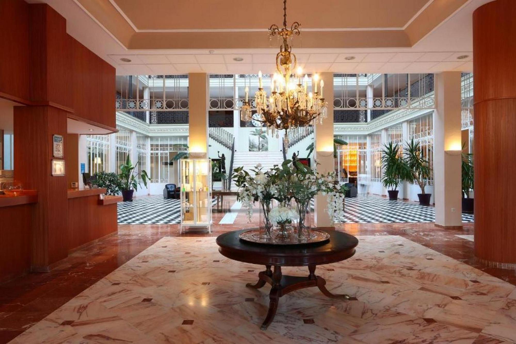 Gran Hotel Aqualange - Balneario De Аланхе Экстерьер фото